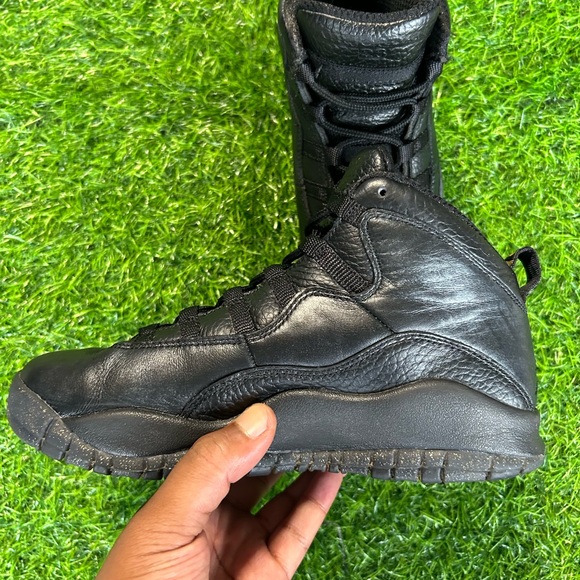 Size 4.5Y - Air Jordan 10 Retro ‘ NYC’ - Picture 5 of 6